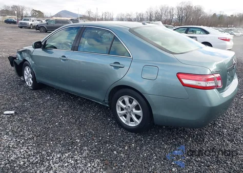 2011 Toyota Camry Le from USA, damaged, VIN 4T1BF3EK4BU697571